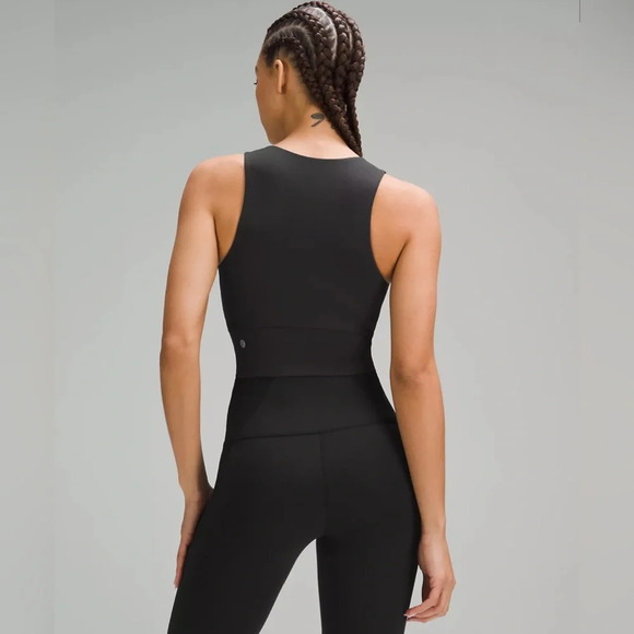 Lululemon Wunder Train Tank Top in Black Everlux Cropped Athleisure Top Size 6 - Picture 4 of 12